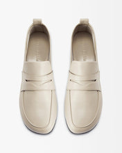 Load image into Gallery viewer, Top view of Yuni Buffa Fez Penny Loafer in Ecru Beige leather. Artisanal crafted women designer loafer shoe made in Italy with Italian Lamb Nappa leather.