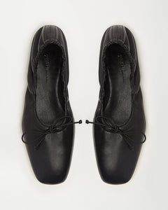 Top view of Yuni Buffa Pia Ballerina shoe in Black color made in Italy with Italian Lamb Nappa leather